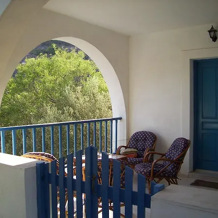 Niki Apartment