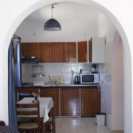 Niki Apartment *
